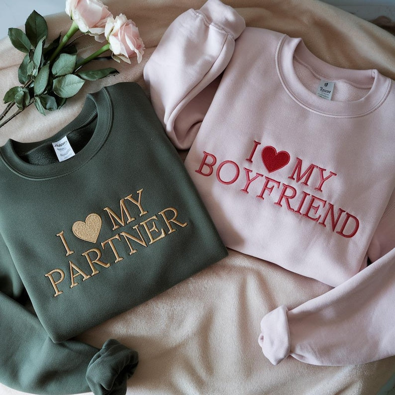 Sweatshirt For Girlfriend and Boyfriend